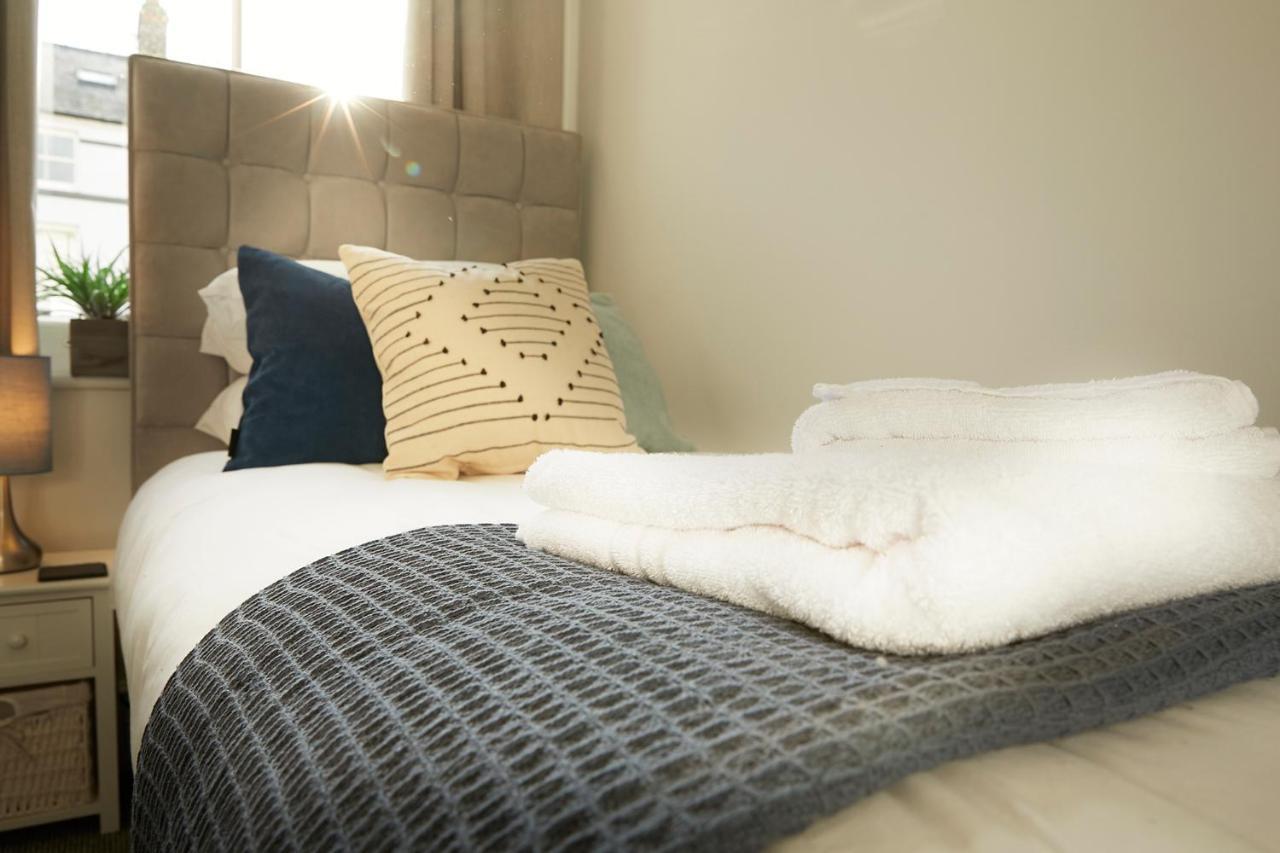 Sea View Serenity Breath Taking Sea View Sleeps 4 Scarborough Esterno foto