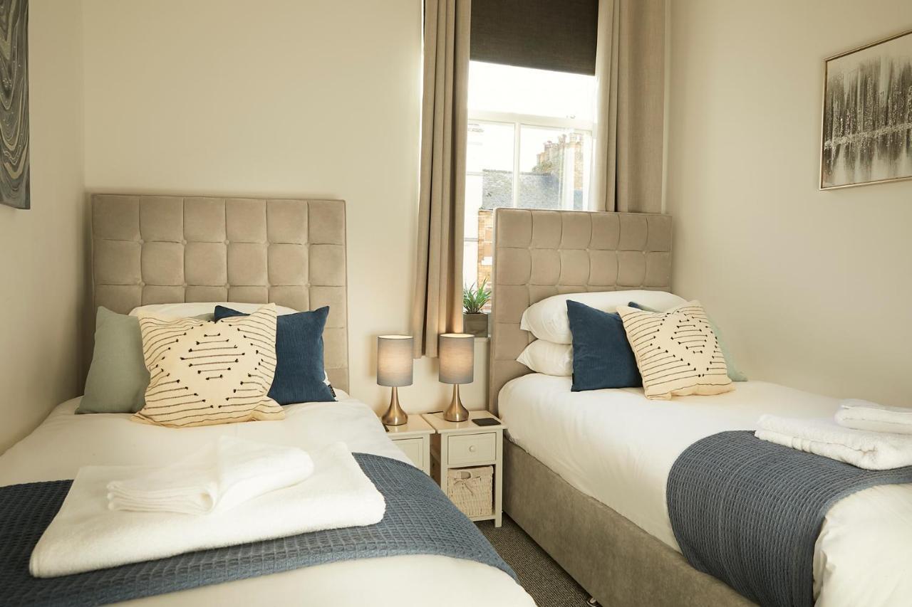 Sea View Serenity Breath Taking Sea View Sleeps 4 Scarborough Esterno foto