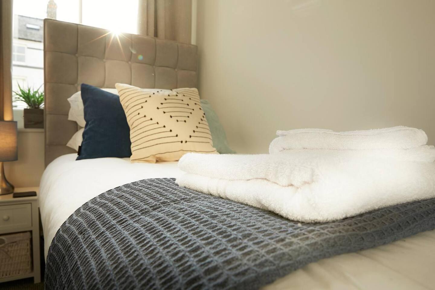 Sea View Serenity Breath Taking Sea View Sleeps 4 Scarborough Esterno foto